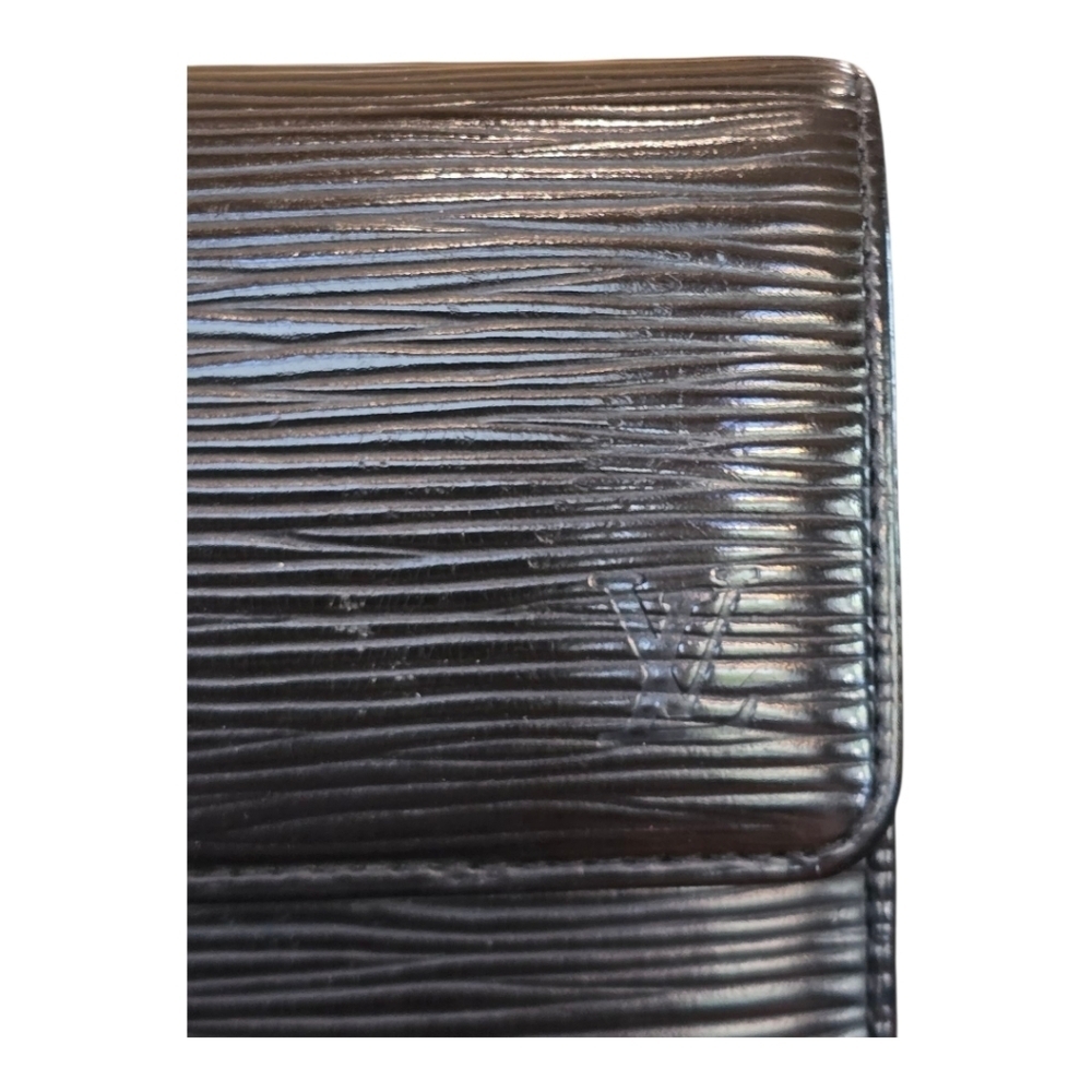 Louis Vuitton Black Epi Leather Porte-Tresor International Trifold Snap Wallet - Picture 9 of 16
